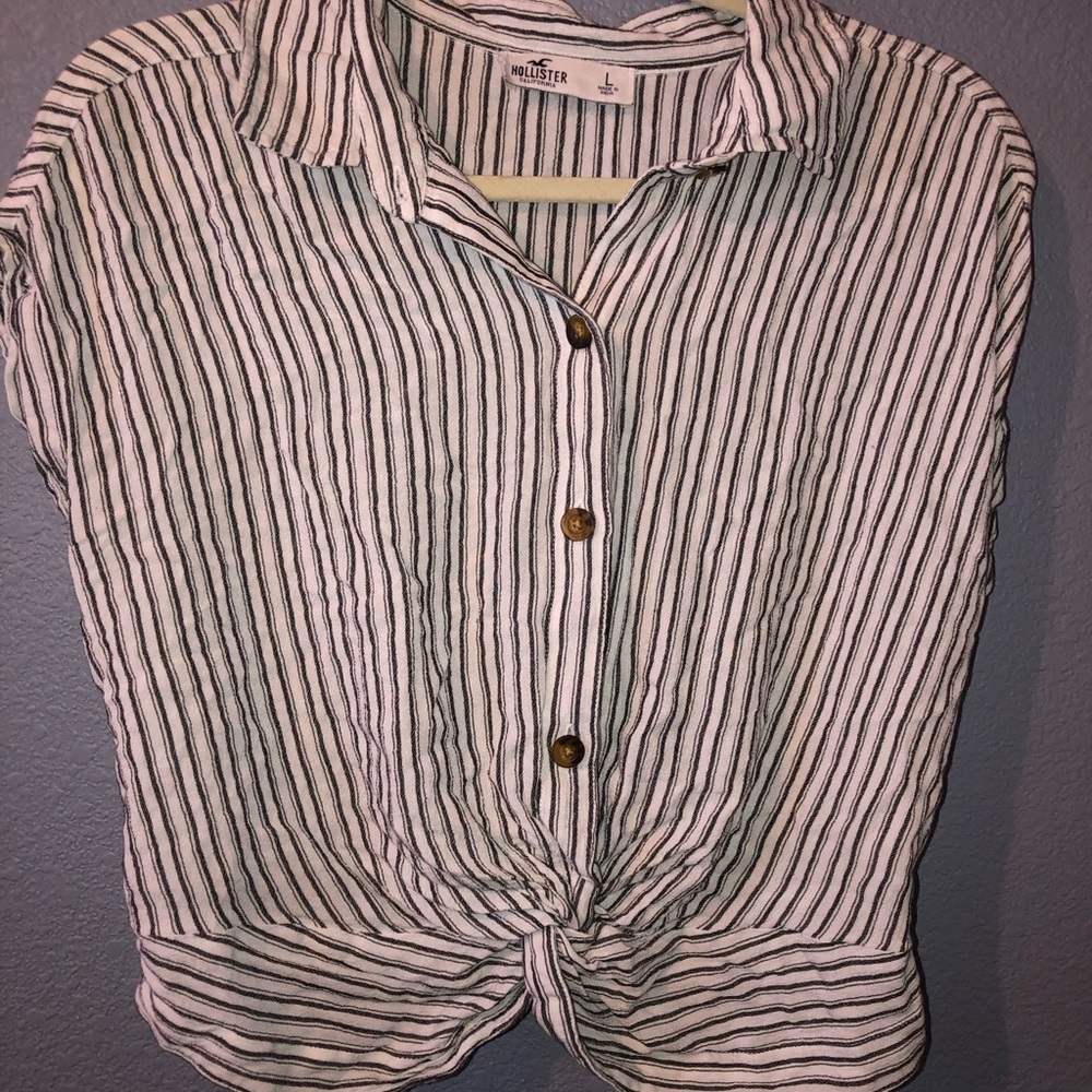Hollister Button up stripped blouse!